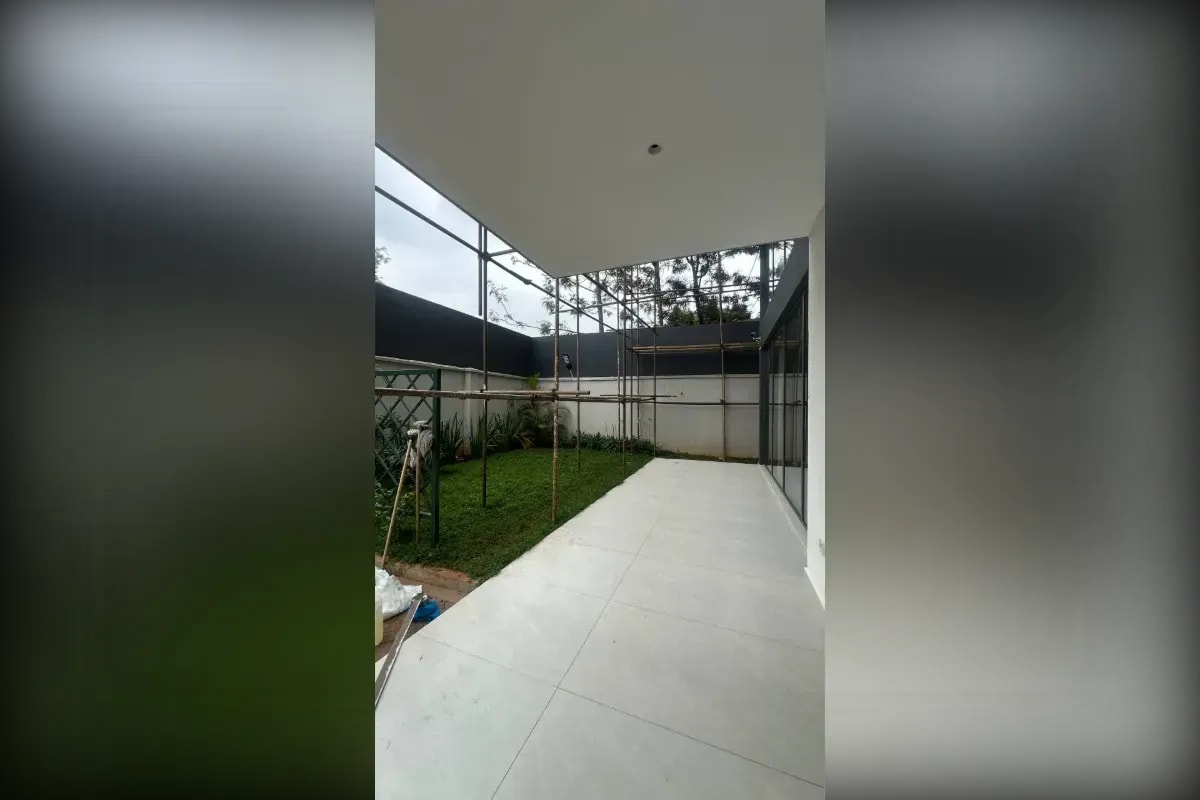 🏡 5-BEDROOM LUXURY VILLA FOR SALE – LAVINGTON, NAIROBI 🇰🇪 - Image 1
