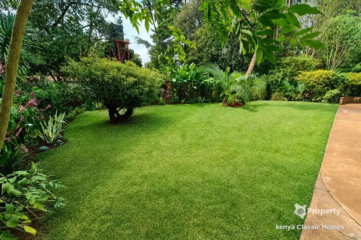 Spacious ¼-Acre Home | Private Garden | Gated Community - Image 1